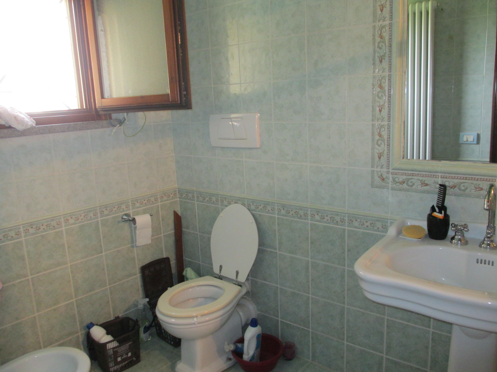 Villa a schiera angolo